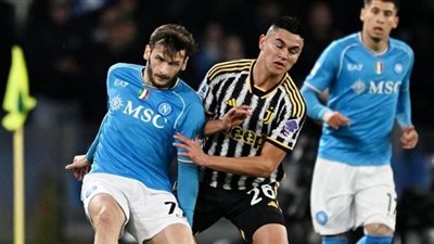 نابولي يفجر مفاجأة وينتصر على يوفنتوس في الدوري الإيطالي