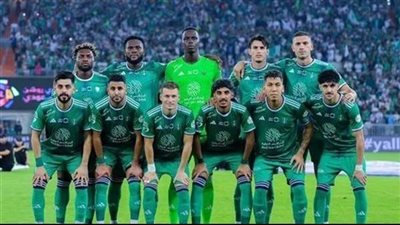 مواجهة قوية بين الأهلي والفتح في الدوري السعودي