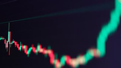 كيف ولماذا صعد البيتكوين لأعلى سعر له في التاريخ الخميس الماضي؟