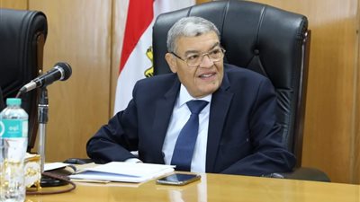 محافظ المنيا يترأس اجتماع مجلس إدارة المنطقة الصناعية