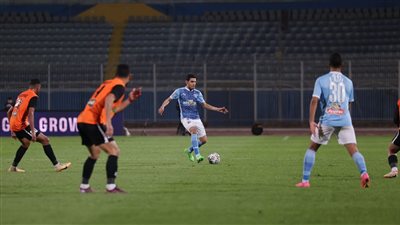 عقوبات بالجملة على لاعبي بيراميدز بعد التعادل مع فاركو