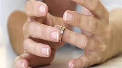 «مراتي بتبتزني عشان تسرق فلوسي».. تفاصيل دعوى نشوز أمام محكمة الأسرة بالزنانيري