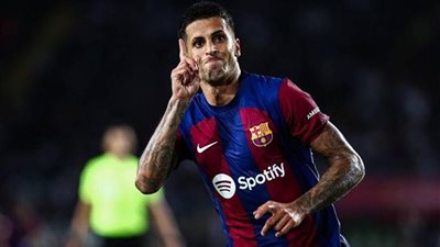 سبورت: مانشستر سيتى يضيق الخناق على برشلونة فى صفقة كانسيلو