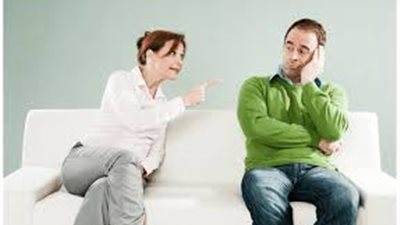 «دمرت حياتي».. «محمد» يطالب زوجته برد مقدم الصداق الحقيقي أمام محكمة الأسرة