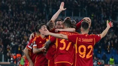 روما يقسو علي برايتون برباعية في الدوري الأوروبي 