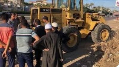 مصرع طفل دهسا تحت عجلات لودر بالصف 