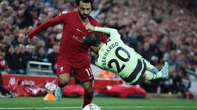 نجم الهامرز السابق: عودة صلاح قبل مواجهة السيتي أهم مكسب ليورجن كلوب