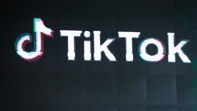 تيك توك يحذر من الحظر الكامل في الولايات المتحدة بعد هذا القانون