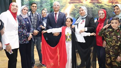 بالصور.. فعاليات احتفالية تعليم القاهرة بيوم الشهيد ضمن مبادرة شهدائنا فى قلوبنا