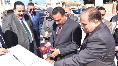 البنك الزراعي المصري يطلق قوافل الخير بمحافظة مرسى مطروح