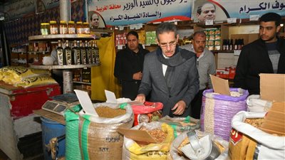 جولة مفاجئة لمحافظ الغربية بمركز ومدينة سمنود 