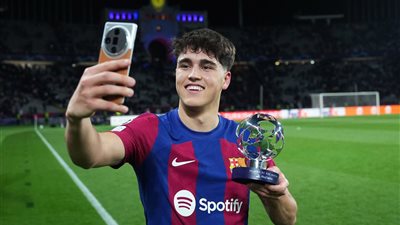 بعد فوزه بجائزة رجل المباراة.. مدافع برشلونة: جميع اللاعبين يستحقون التقدير