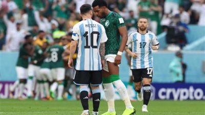 «ميدو» يتحدى مدافع الهلال السعودى فى مباراة «ملاكمة» من جولة واحدة