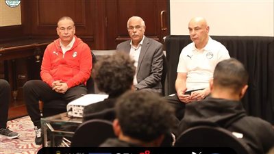 تفاصيل أول اجتماع بين حسام وإبراهيم حسن مع لاعبي المنتخب 