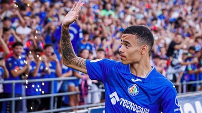 فوتبول إسبانيا: برشلونة يتراجع عن ضم منبوذ اليونايتد