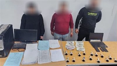 ضبط عصابة خطيرة تروج لعمليات تزوير المحررات الرسمية أون لاين بالبحيرة