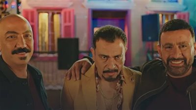 العتاولة الحلقة 4.. أحمد السقا يعرض الزواج على زينة ويتشاجر مع طارق لطفي