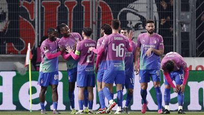 الميلان يقسو علي سلافيا براغ بثلاثية في الدوري الأوروبي 