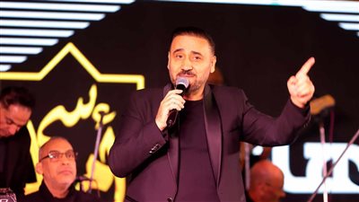 في حفل كامل العدد.. مجد القاسم يشعل أقوى السهرات الرمضانية (صور)