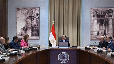 رئيس الوزراء يُتابع الموقف التنفيذي للمشروعات السكنية بديل العشوائيات