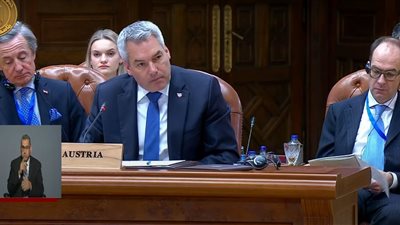 مستشار النمسا: أشكر الرئيس السيسي على استضافة مصر عددا كبيرا من اللاجئين