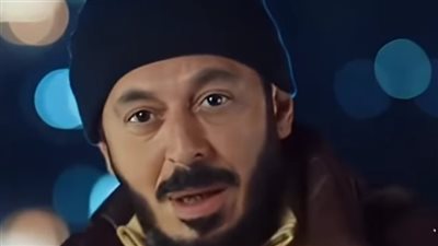 مسلسل المعلم الحلقة السابعة.. مصطفى شعبان يسافر السويس 