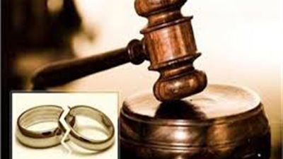 ماتوقعتش تخونني معاه.. زوج يرفع دعوى زنا ضد زوجته بعد ضبطها مع ابن أخيه 