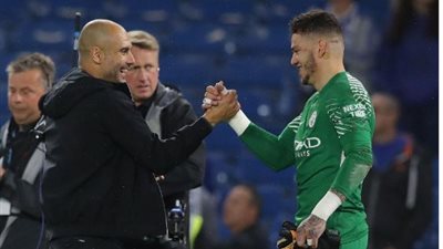 جوارديولا يمنح إدارة السيتى الضوء الأخضر بخصوص موقف الحارس إيدرسون