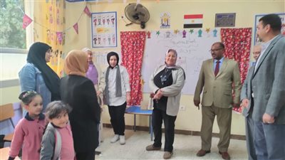 وكيل تعليم القاهرة تتفقد سير العملية التعليمية بمدارس إدارة دار السلام (صور) 