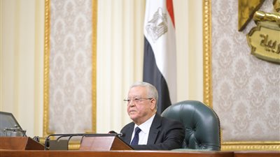 رئيس مجلس النواب يهنئ الرئيس السيسي بذكرى انتصار العاشر من رمضان