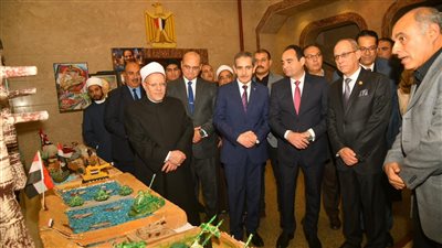 محافظ الغربية ومفتي الديار يفتتحان معرض ذكرى انتصارات العاشر من رمضان