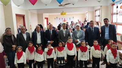 وكيل تعليم كفر الشيخ يشهد الحفل الختامي لأنشطة رياض الأطفال (صور)