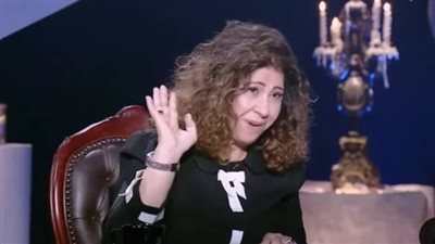 ليلى عبداللطيف: زوجي يؤمن بقدراتي الروحانية والشيخ مصطفى الرفاعي طلب مني أتحجب 