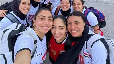 رجال وسيدات الطائرة فى قبل نهائي دورة الألعاب بغانا 