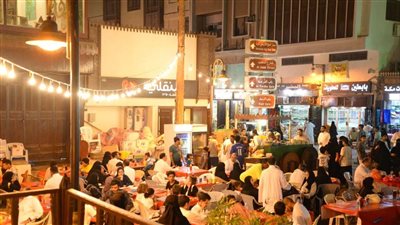 البسطات أو الأكشاك.. أبرز تقاليد شهر رمضان في جدة