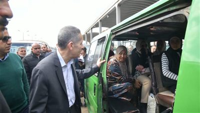 جولات ميدانية لمحافظ الغربية بمواقف الجلاء بطنطا وقطور والمحلة سمنود 