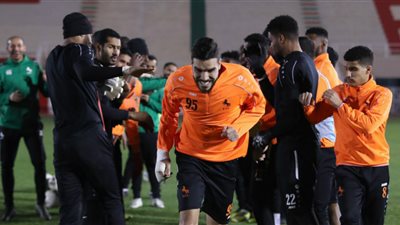 مهاجم الأهلي السابق يُرحب بالانتقال إلى الزمالك 