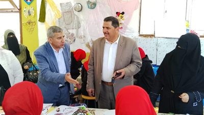 مدير تعليم دمياط يشدد على متابعة الغياب بصورة يومية 