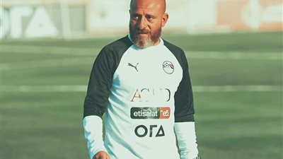 جرس إنذار للكرة المصرية.. العشوائية والمجاملات تضرب منتخب الشباب تحت قيادة وائل رياض