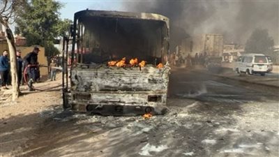 السيطرة على حريق اندلع في مينى باص على الطريق الزراعي بالقليوبية