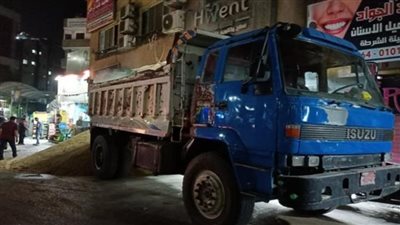 لا يحمل تراخيص.. ضبط قائد سيارة نقل يسير عكس الاتجاه بالشيخ زايد 
