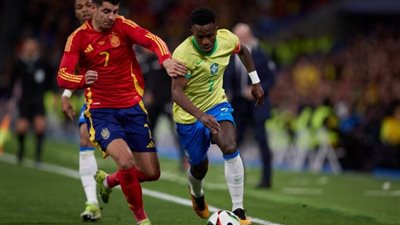 مدرب إسبانيا عن صافرات الاستهجان ضد موراتا: أشعر بالخجل من تلك التصرفات