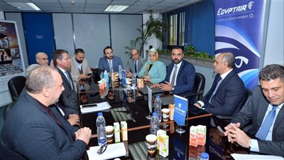 مصر للطيران توقع بروتوكول مع شركة N.S.A.S Travel لتطوير طرق التوزيع لحجوزات الطيران