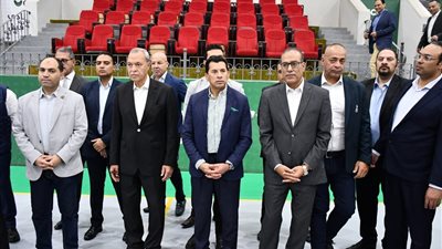 وزير الرياضة ومحافظ القليوبية يفتتحان حمام السباحة الأولمبي في نادى سيتي كلوب ببنها