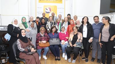 أمانة المرأة بالمصري الديمقراطي يكرم الأسيرة الفلسطينية المحررة مريم أبودقة