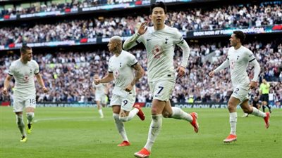 توتنهام يقلب الطاولة على لوتون تاون في البريميرليج