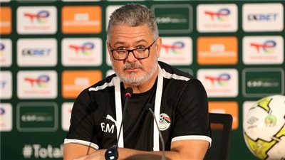 ميكالي يبدأ التخطيط لأولمبياد باريس.. وهذا هو الثلاثى فوق السن 