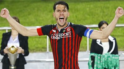 بالتفاوض أو دفع الشرط الجزائى.. تقارير تكشف تحرك الأهلى لضم بلعيد