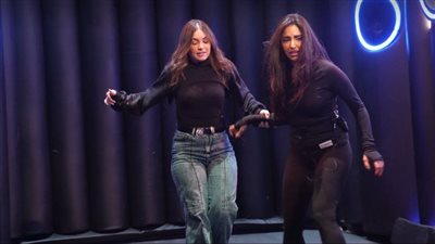 رعب وفزع آية سماحة من كلب «رامز جاب من الآخر» (صور)