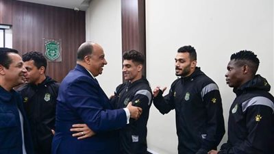  رافعأ شعار لابديل عن الفوز الاتحاد السكندري كامل العدد قبل مواجهة المصري